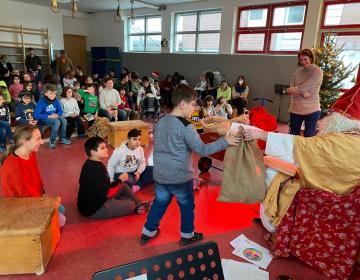 PHOTO-2022-12-06-18-35-19-6